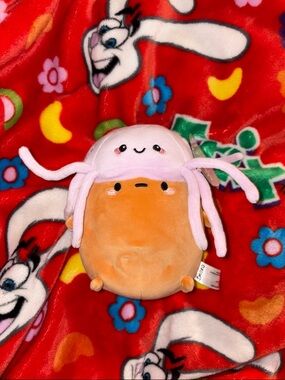 Jellyfish Smoko Tayto Potato Mochi Plush 6 inch NEW RARE QUICK SHIP